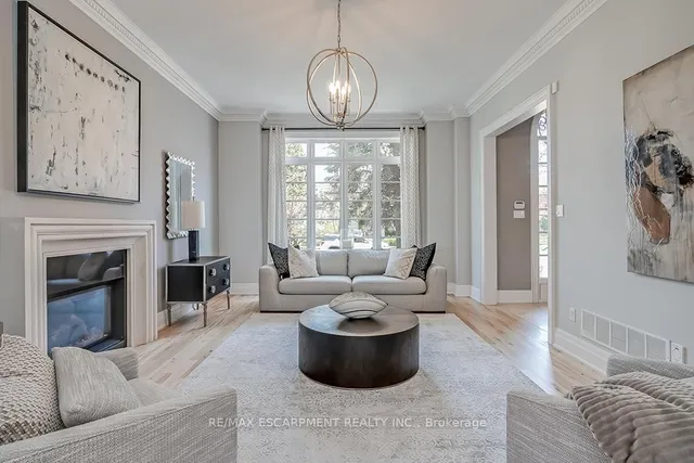 Additional image 8 of 246 Pomona Ave