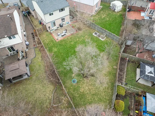 Additional image 34 of 77 Warwick Castle Crt