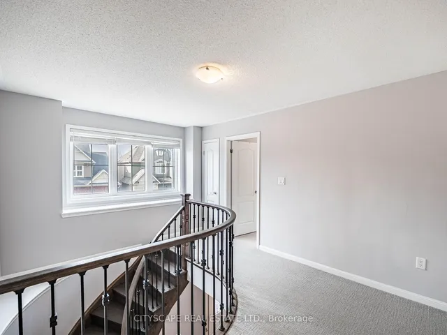 Additional image 30 of 416 Gooch Cres