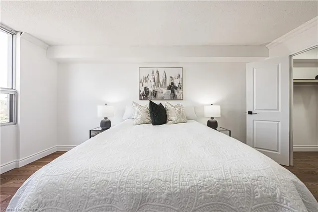 Additional image 19 of 2055 Upper Middle Rd Unit 509