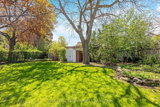 Additional image 35 of 44 Staveley Cres