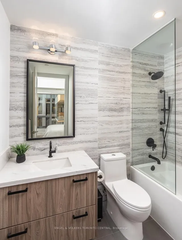 Additional image 13 of 280 Howland Ave Unit GPH26