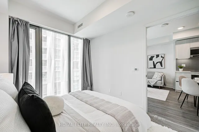 Additional image 23 of 8 Cumberland St Unit 809