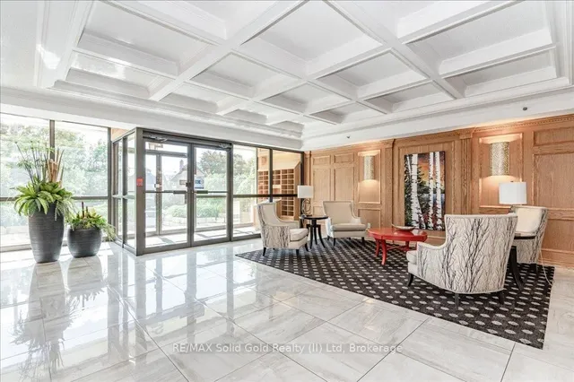 Additional image 3 of 2 Lancaster St Unit 403