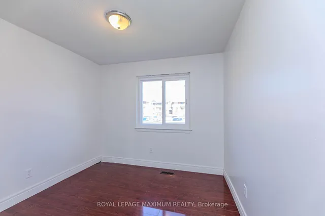 Additional image 20 of 50 Blackwell Ave Unit 9