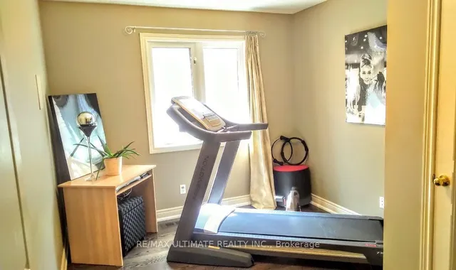 Additional image 17 of 527 Ravineview Way