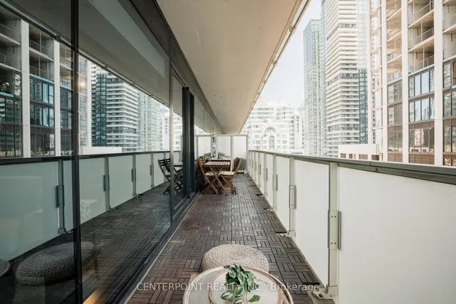 Additional image 19 of 11 Charlotte St Unit 1201