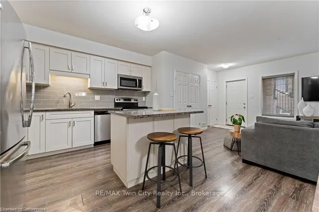 Additional image 9 of 1989 Ottawa St Unit 24G