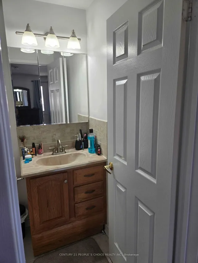 Additional image 33 of 2 Mangrove Rd