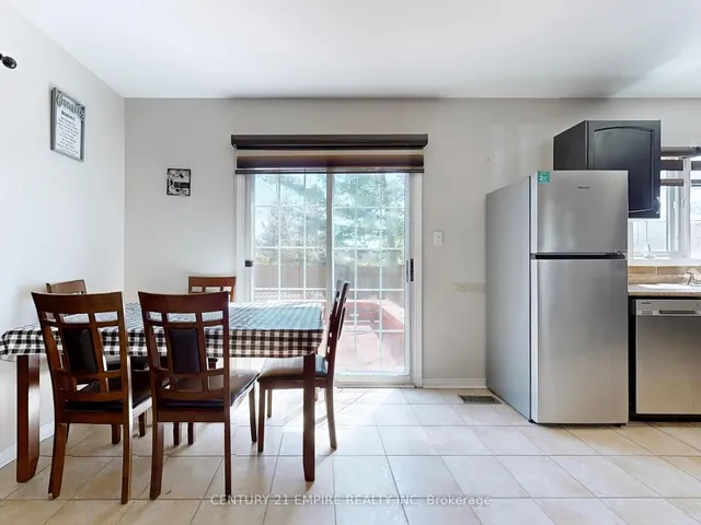 Additional image 17 of 26 Dolphin Song Cres