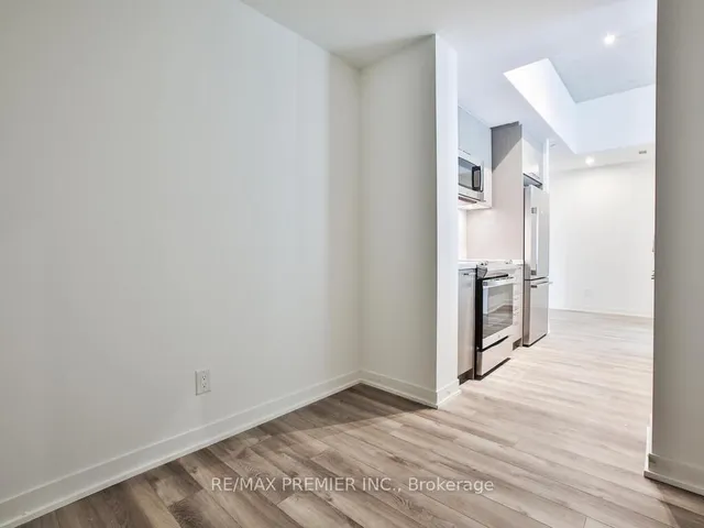 Additional image 34 of 1808 St Clair Ave Unit 607