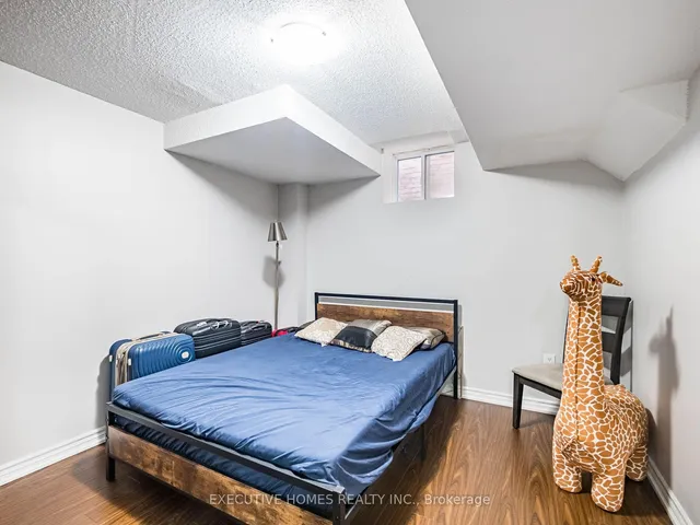 Additional image 42 of 1 Orangeblossom Tr