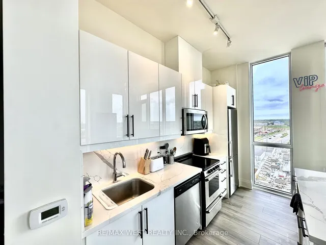 Additional image 8 of 509 Dundas St Unit 804