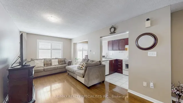 Additional image 5 of 2 Clay Brick Crt Unit 19
