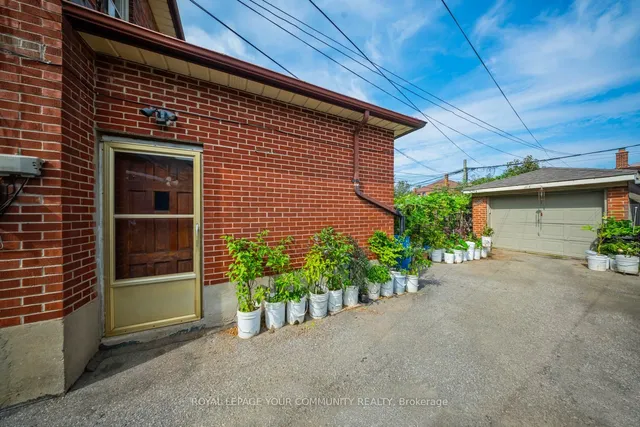 Additional image 36 of 94 Ypres Rd