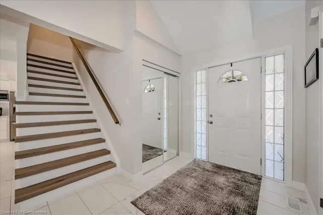 Additional image 4 of 220 Doon South Dr