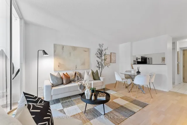 Additional image 6 of 24 Wellesley St Unit 610