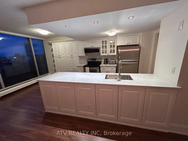 Additional image 12 of 30 Wellington St Unit #1404