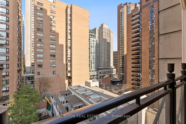 Additional image 24 of 1 St Thomas St Unit 7D