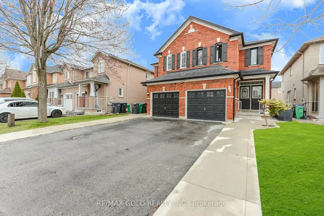 Additional image 3 of 17 Penguin Lane