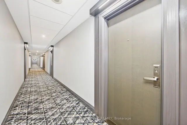 Additional image 4 of 35 Ormskirk Ave Unit 908