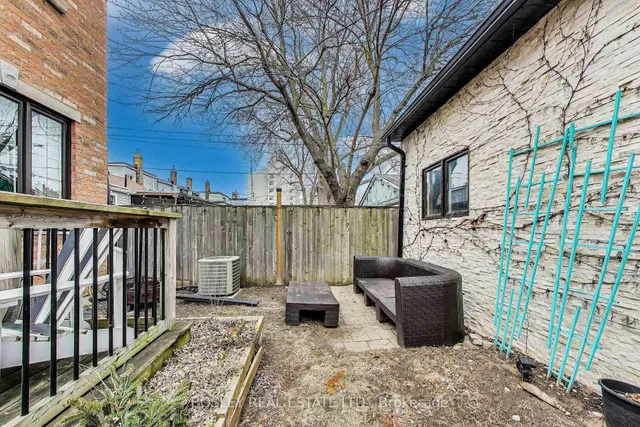 Additional image 45 of 1033 Woodbine Ave