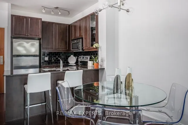 Additional image 5 of 88 Broadway Ave Unit 316