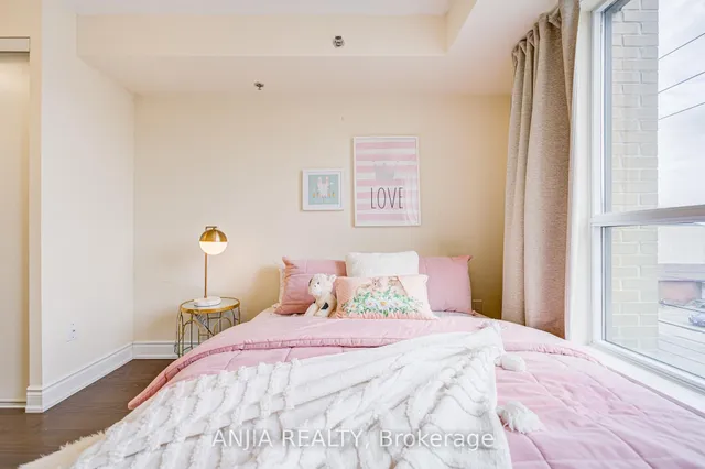 Additional image 31 of 760 Sheppard Ave Unit 313