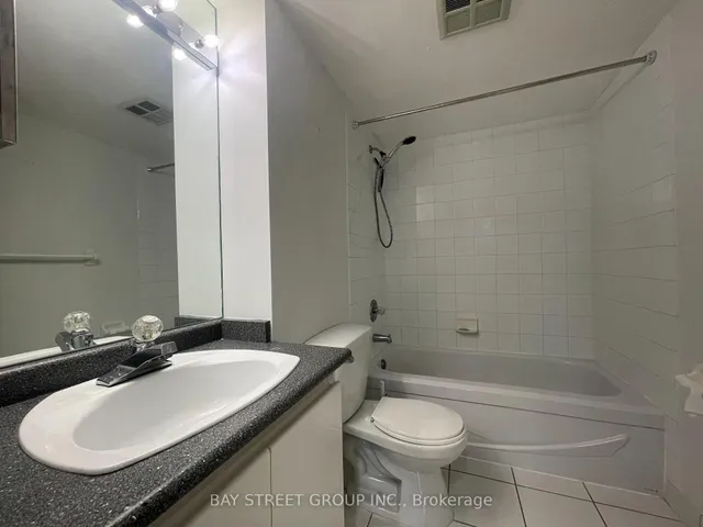 Additional image 15 of 736 Bay St Unit 1910