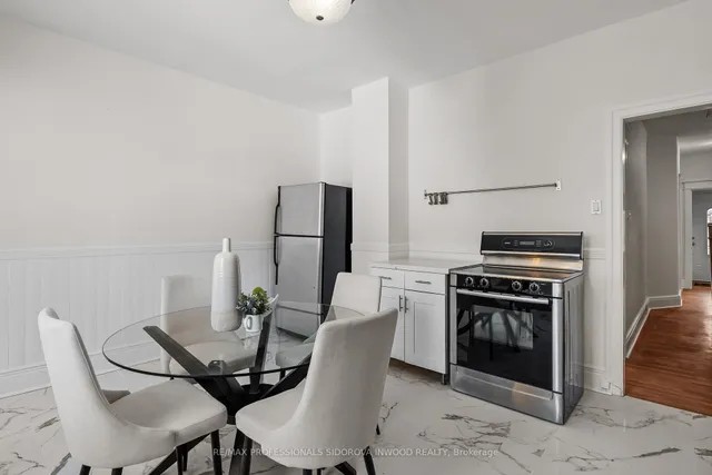 Additional image 13 of 39 Burnfield Ave