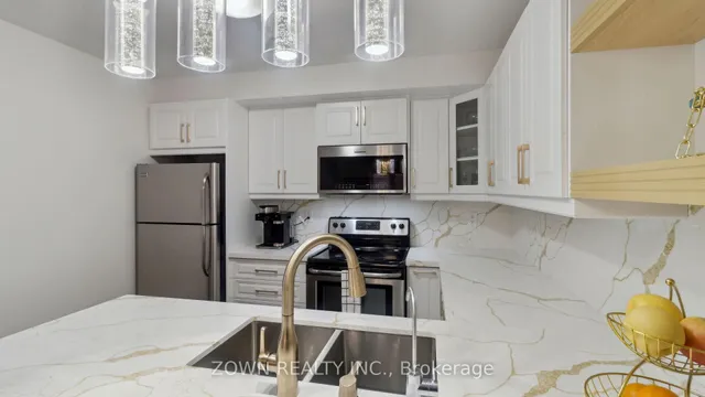 Additional image 15 of 8 Francesco St