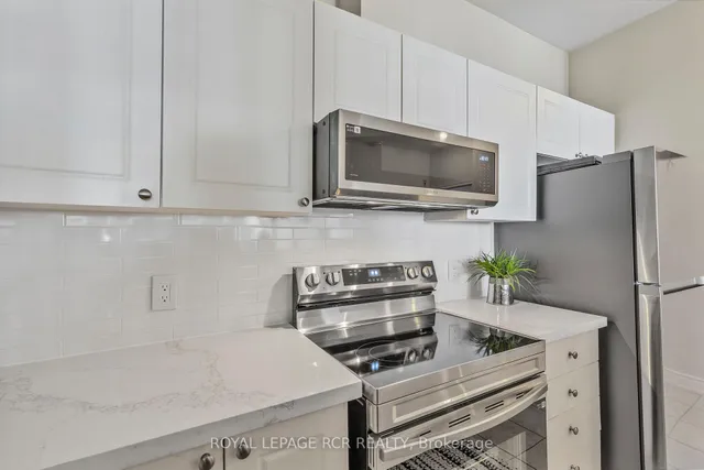 Additional image 15 of 10 Gateway Blvd Unit 521