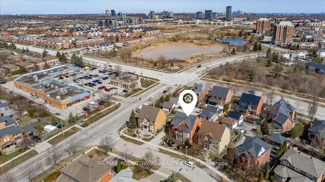 Additional image 2 of 8 Inverhuron Tr