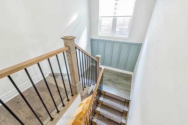 Additional image 21 of 462 Violet Gate