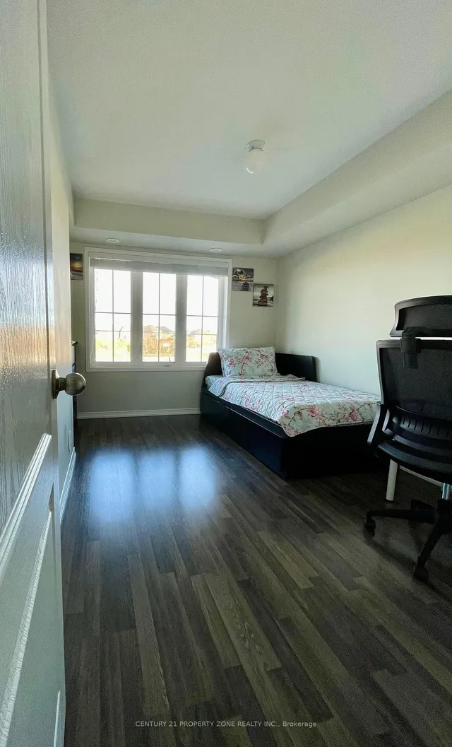 Additional image 12 of 2500 Post Rd Unit 20