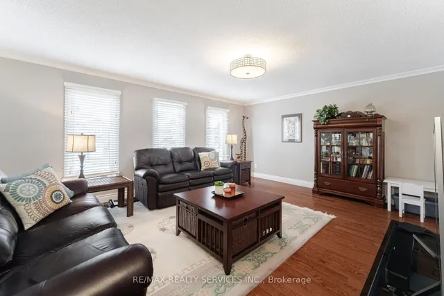 Additional image 25 of 41 Christie Dr