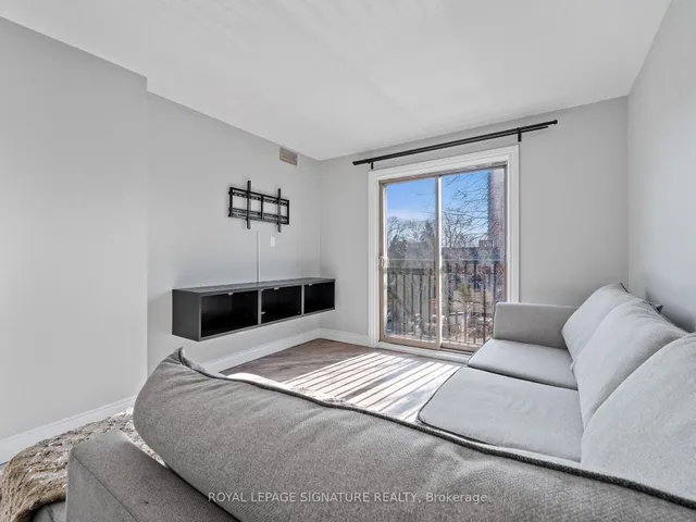 Additional image 10 of 28 Victoria Ave Unit 312