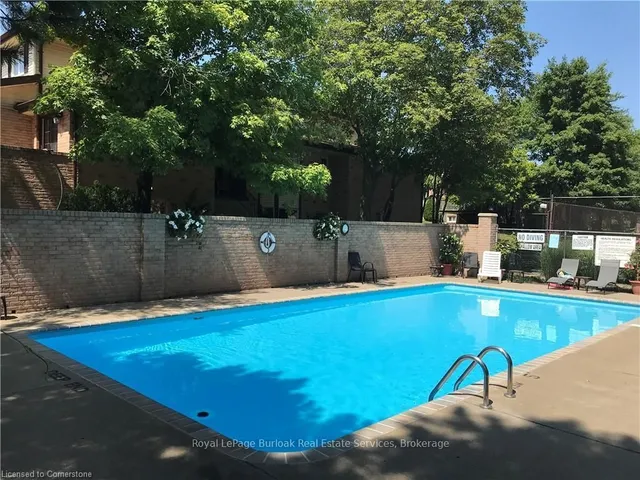 Additional image 26 of 1508 Upper Middle Rd Unit 5