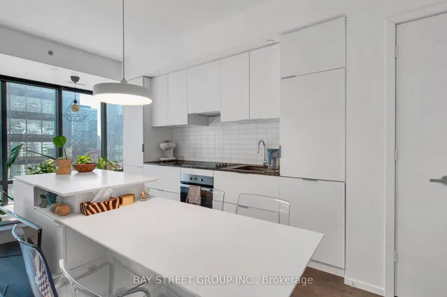 Additional image 16 of 5 St Joseph St Unit 1704