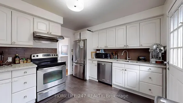 Additional image 15 of 53 Seminole Ave