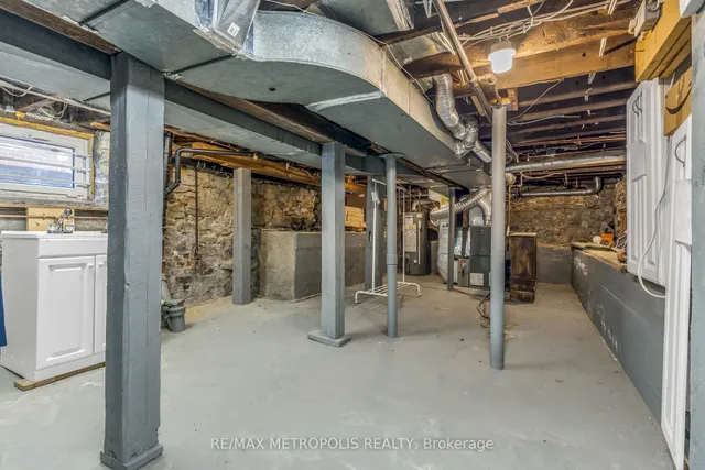 Additional image 17 of 52 Fern Ave