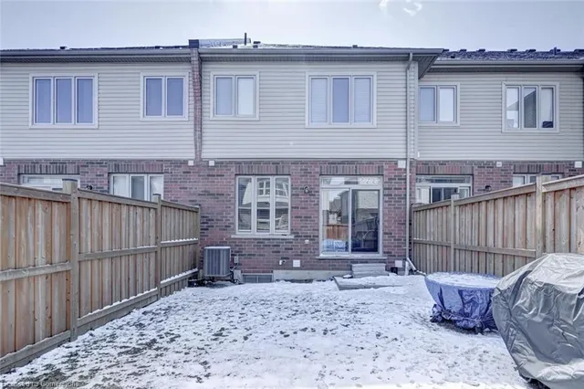 Additional image 17 of 38 Stonehill Ave