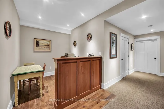 Additional image 35 of 285 Hamilton Dr