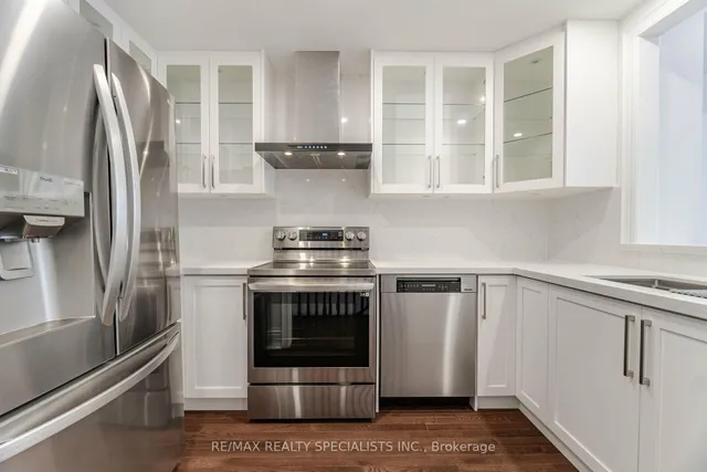 Additional image 11 of 8C Clairtrell Rd