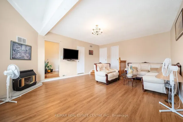 Additional image 31 of 11 Moorehead Cres