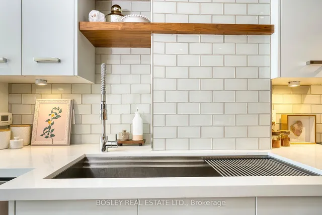 Additional image 10 of 50 Lombard St Unit 2104