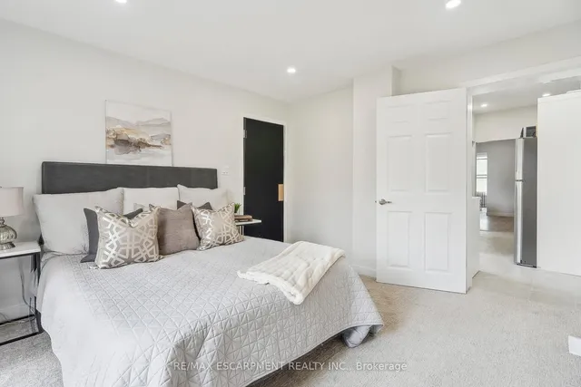 Additional image 15 of 289 Wentworth St