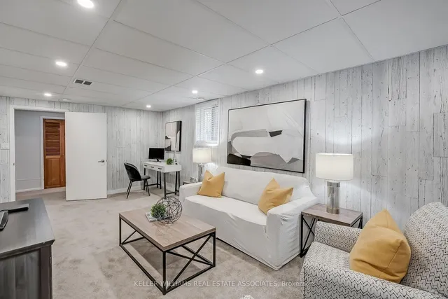 Additional image 25 of 6427 Dunray Crt