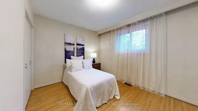 Additional image 20 of 3644 Logmoss Cres