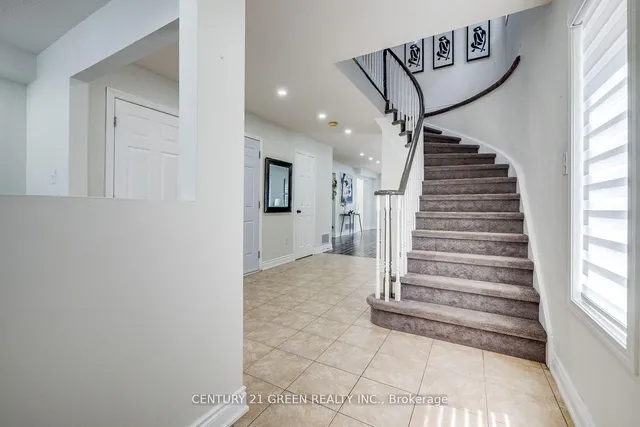 Additional image 23 of 255 Fasken Crt